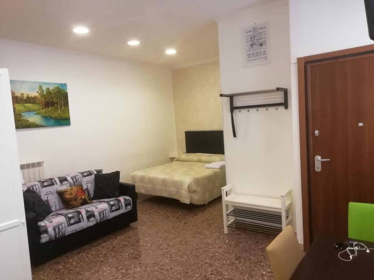 Apartment Urbino 33 Rom Eksteriør billede