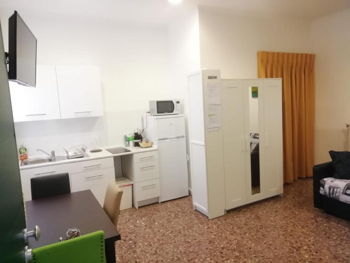 Apartment Urbino 33 Rom Eksteriør billede